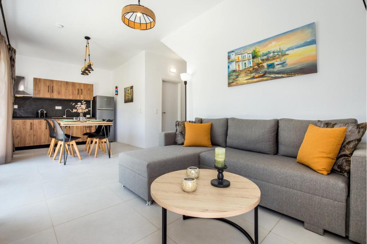 Avgoustidis Apartments Limenaria  Bagian luar foto